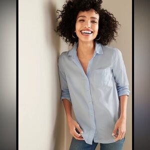 Old Navy Classic Light Blue Shirt